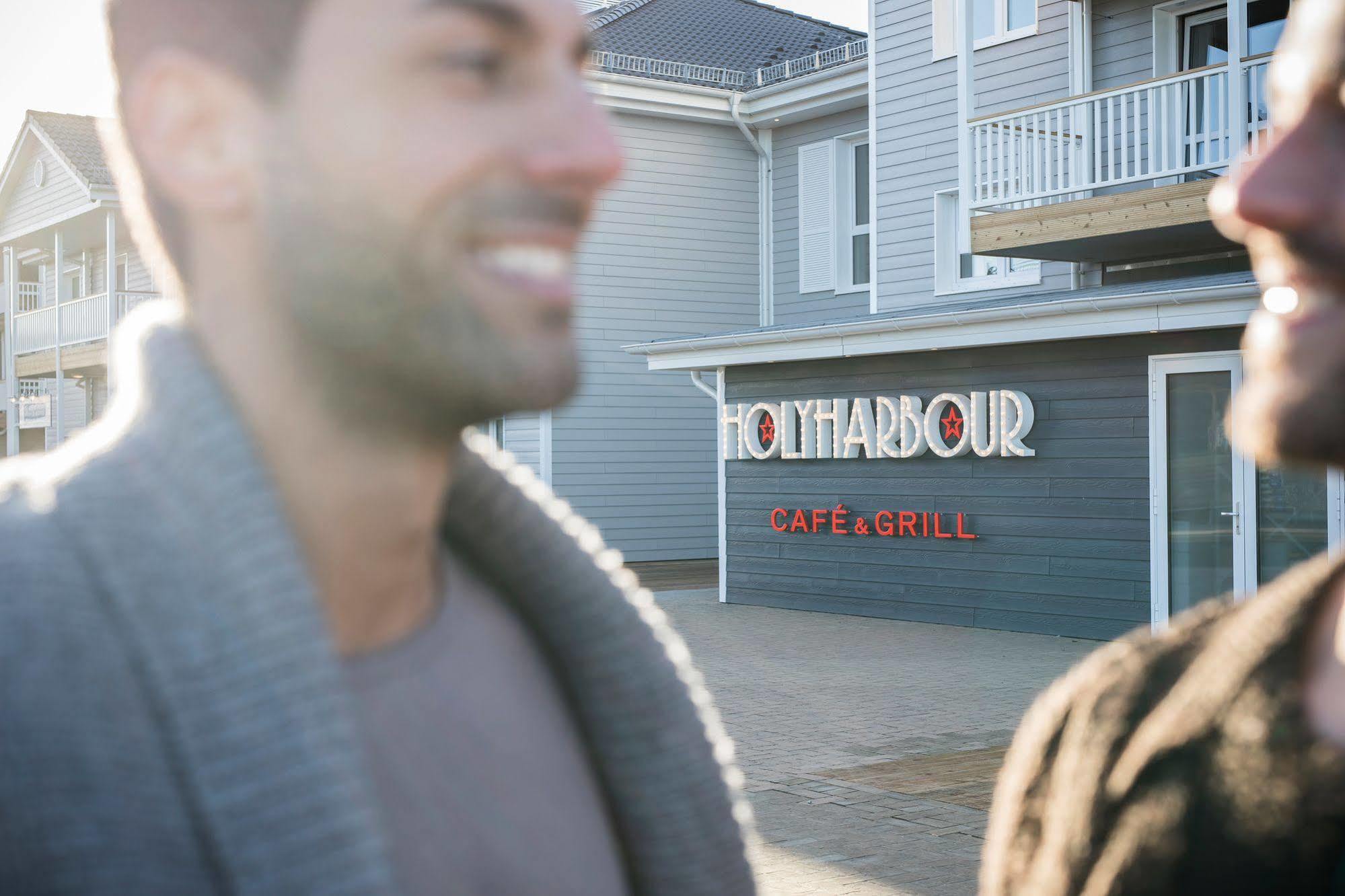 Beach Motel Heiligenhafen Exterior photo